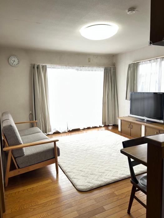 Accessible Three-Bedroom House near Gotenyama Station!
