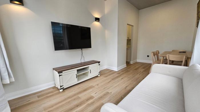 Beautiful apartment DT Toronto