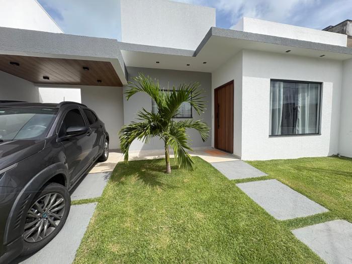 Casa de praia, condomínio, 200m da praia