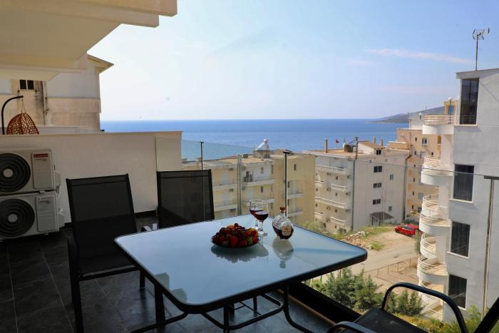 Blue Horizon apartment