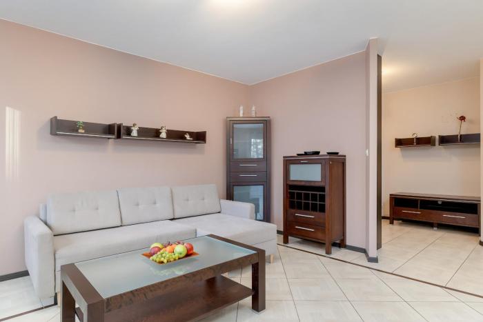 Stylowe Studio SeaView w Międzyzdrojach z Balkonem Blisko Plaży by Noclegi Renters