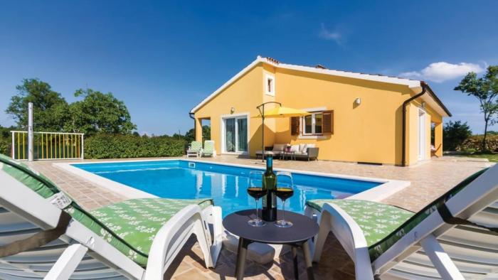 Villa Butkovici by Villas Guide