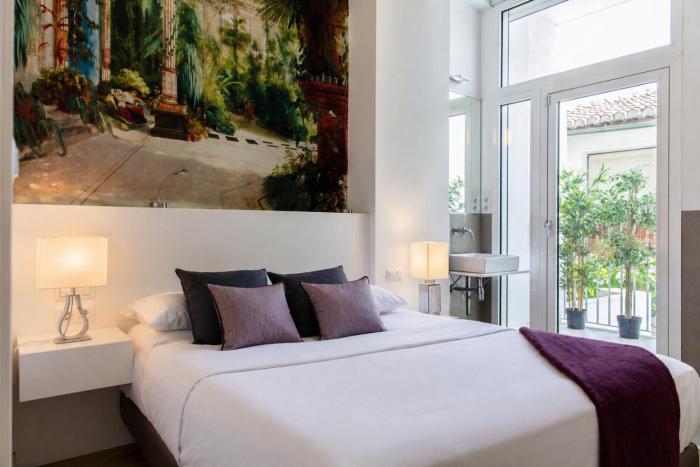 FLORIT FLATS - Serranos Apartment