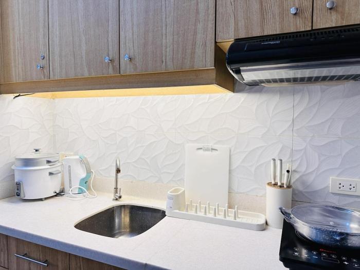 Trendy 1BR Myna B Pico De Loro Near Pool & Beach