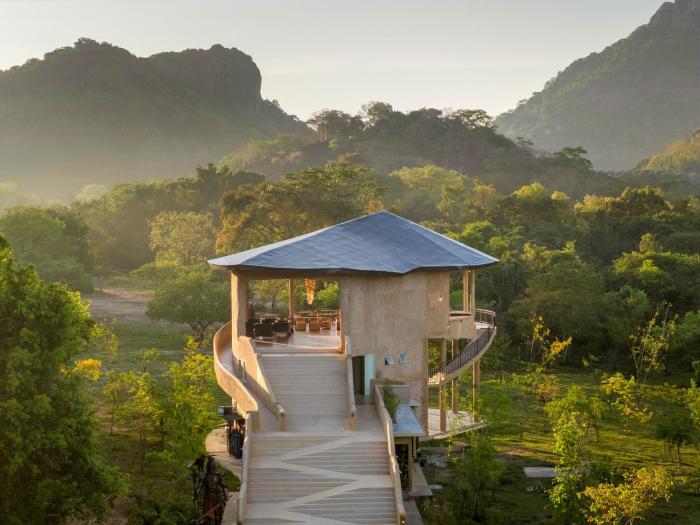 AARA Wild Sigiriya - Luxury Forest Pool Suites