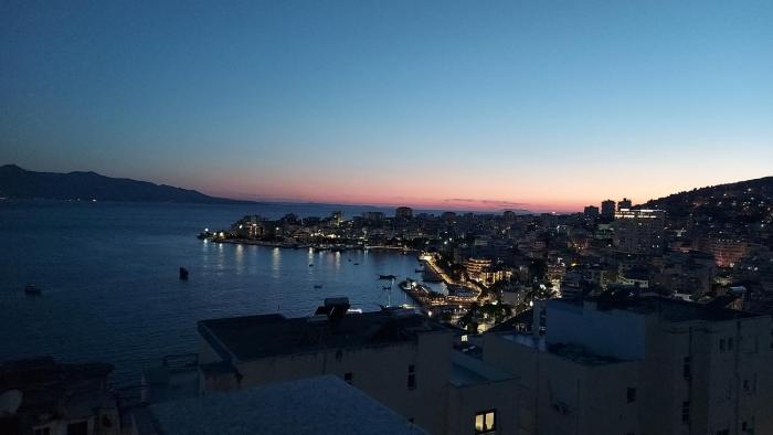 Xhulianas Sea View Apartment Sarande