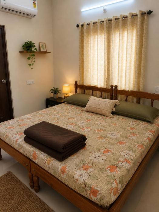 Coconut Inn - Parra Goa