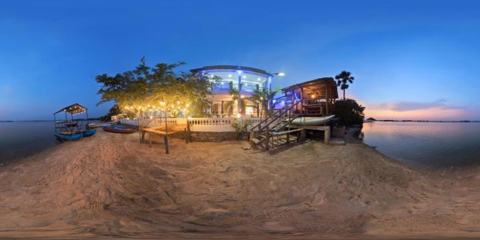 Dinuda Kitesurf & Water Sports Lagoon Resort
