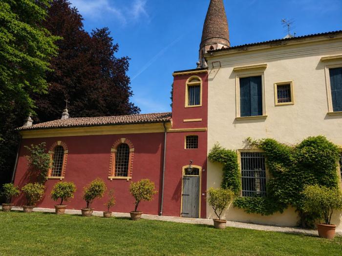 Wisteria Lodge by Veneto Villa