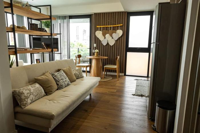 Cozy loft within walking distance of everything