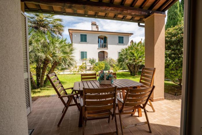 Villa a 5 minuti da Foligno - BBQ & giardino