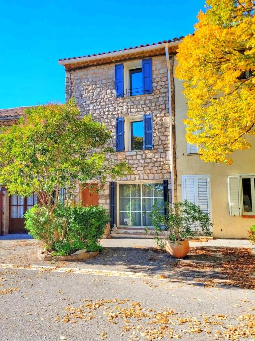 Provençal village house, Fox-Amphoux