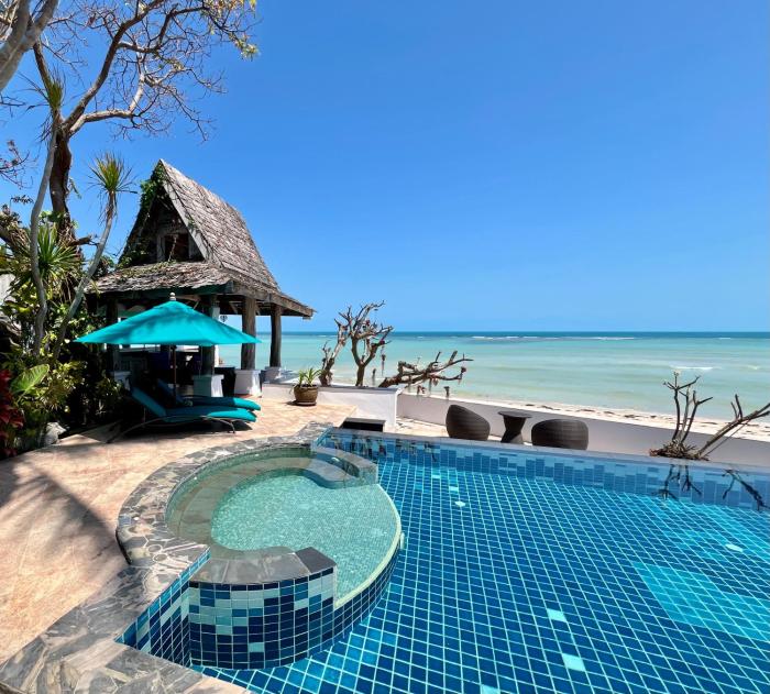 Villa Sunrise - Golden Beachfront