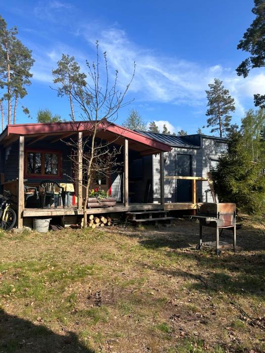 Domek nad jeziorem Gowidlińskim