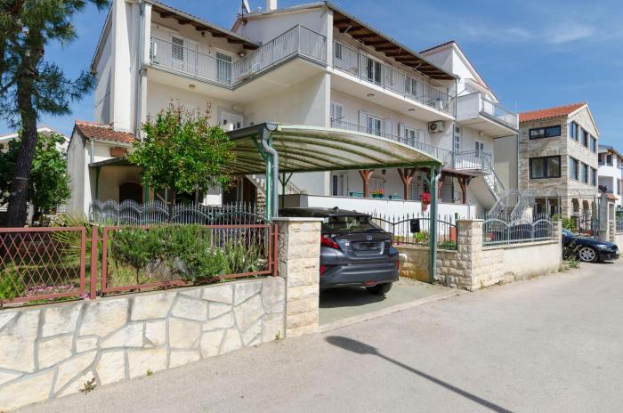 Apartments Jopa