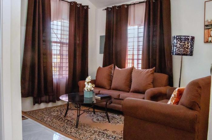 Comfortable and Spacious Home Away From Home