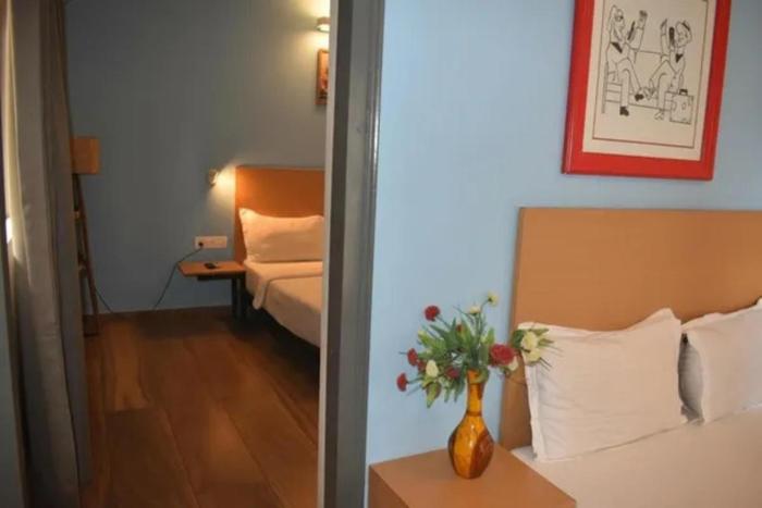 FabHotel Prime Plaza Inn