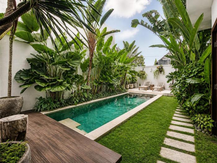 Chic 2BR Villas, Brawah, 300m to Coastal Bliss