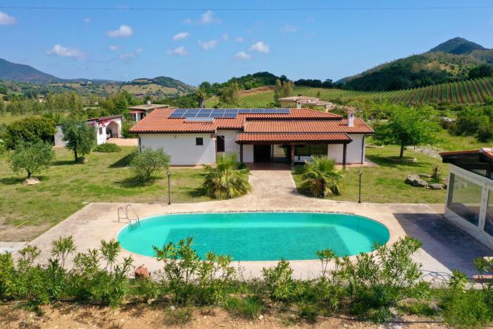Villa IS CARCURIS Jennas