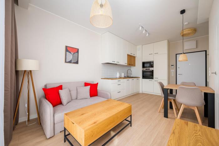 Warszawa Rakowiec Deluxe Apartment by BookingHost