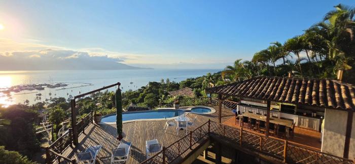 Casas Paradiso - Ilhabela Great View - Residencia para grandes grupos - Conforto Luxo Família e Melhor Custo Benefício no Litoral Norte SP com ampla capacidade de hospedagem - Ilhabella