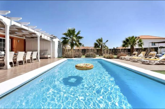 Villa del Sol Golf Sur Pool 5 Ensuite Rooms