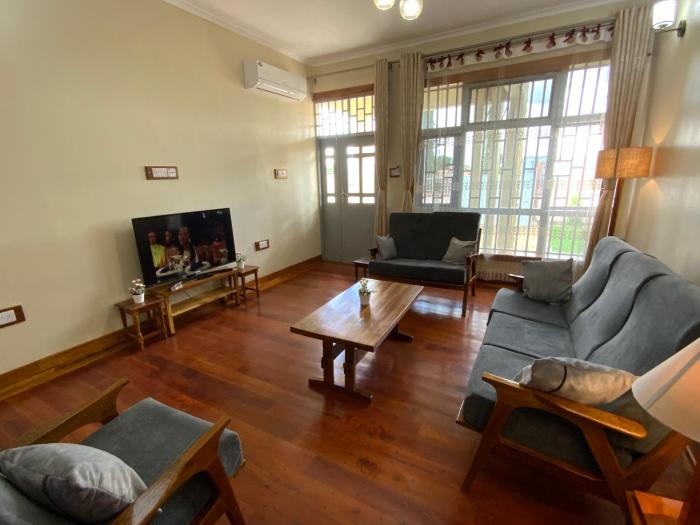 Mjimwema courtyard stay