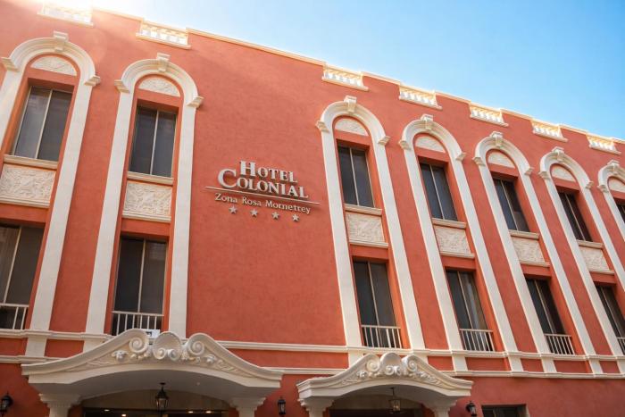 Hotel Colonial