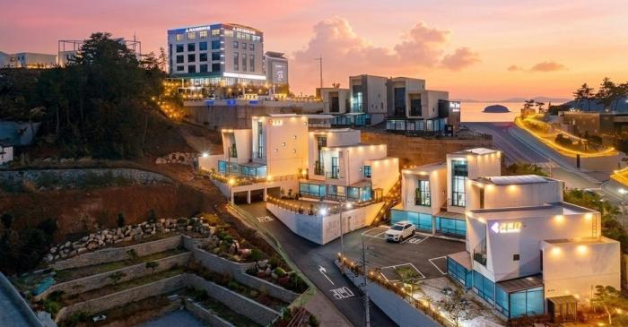 Gaza Spa Pool Villa Yeosu