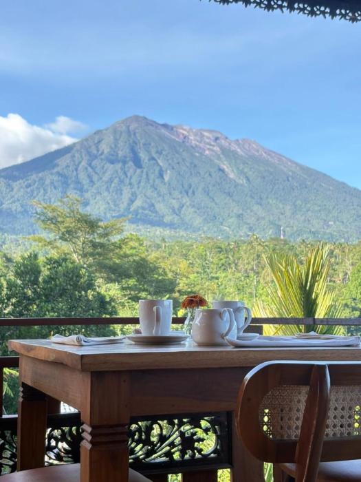 Artala Villa & Restaurant