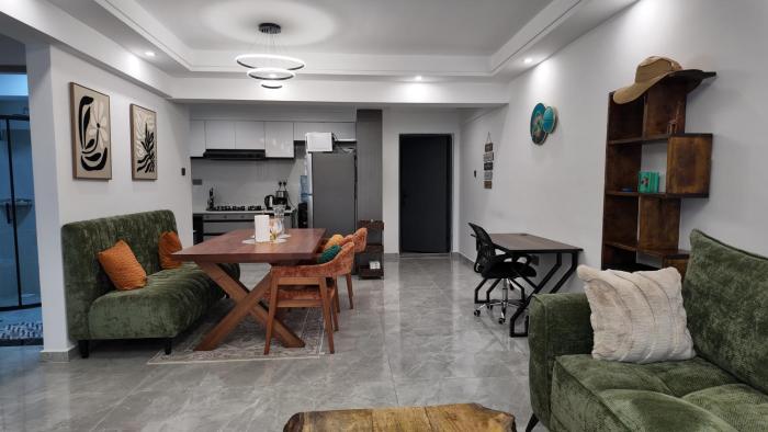 Luxury 2-Bedroom at Polaris Residency
