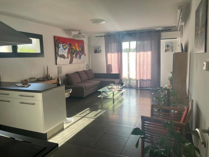 Appartement lumineux, 2ch, 10min de la mer