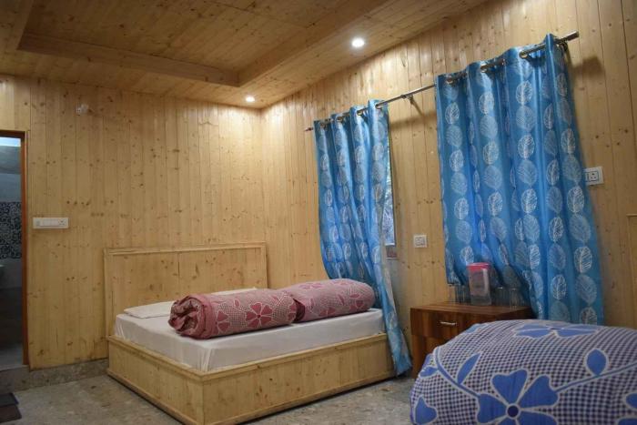 Devdaar Cottage Gangotri