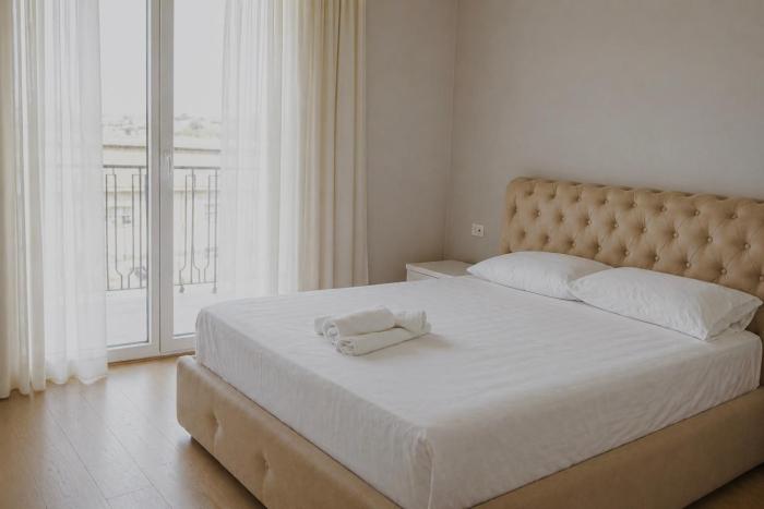 Luxury Love Apartment