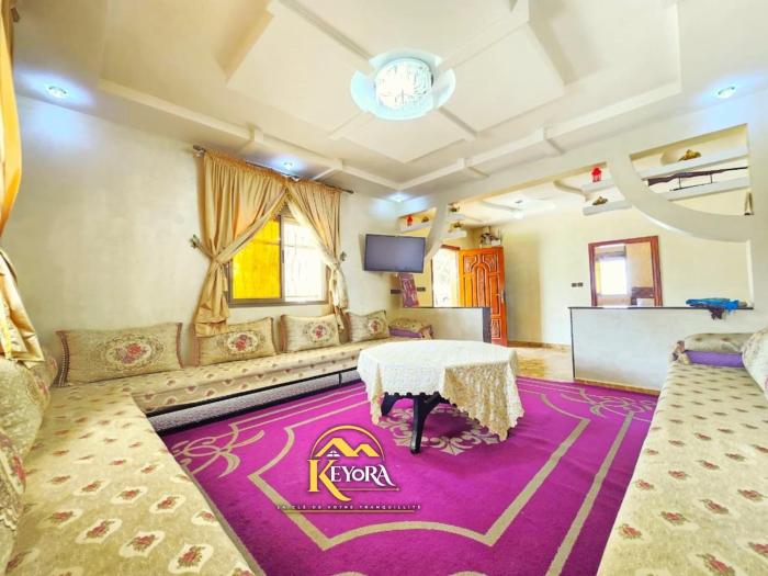 Private Villa on 3600m with a Pool a Garden and a Mini Farm