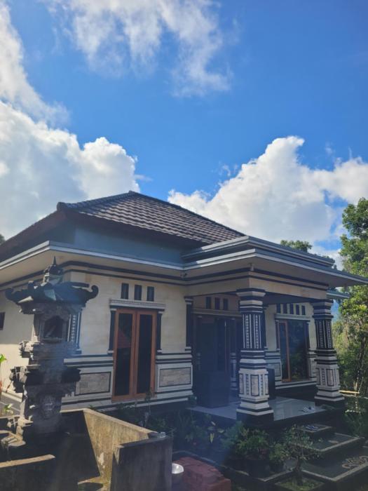 The Sinta Bali