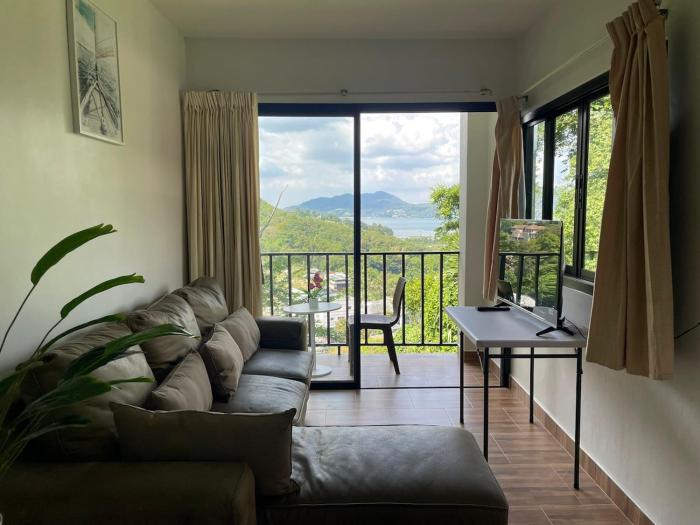 Unique Sea View House 1 bedroom Sabaly B2