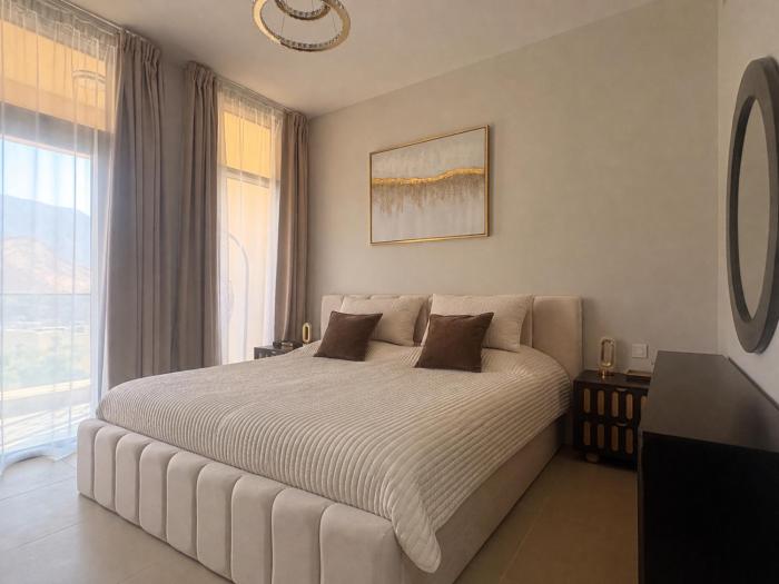 La Perla - Stylish Apartment in Muscat Bay