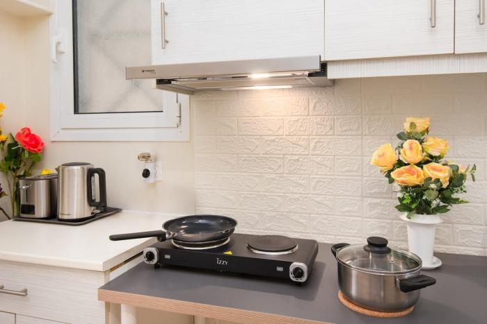 Charming Tosista Apartment -Cozy, Central, Stylish