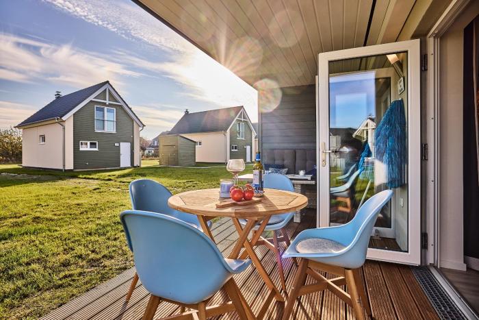 Küstenkojen BLAUE LAGUNE - FeWo 1-5 Pers mit 2 Schlafzimmern, Terrasse und SAUNA