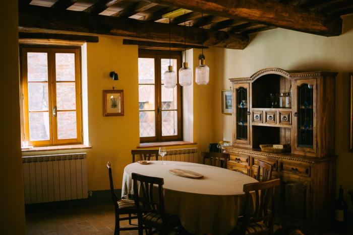 Historic Apartment near Tuscany - 2 Ensuite Bedrooms