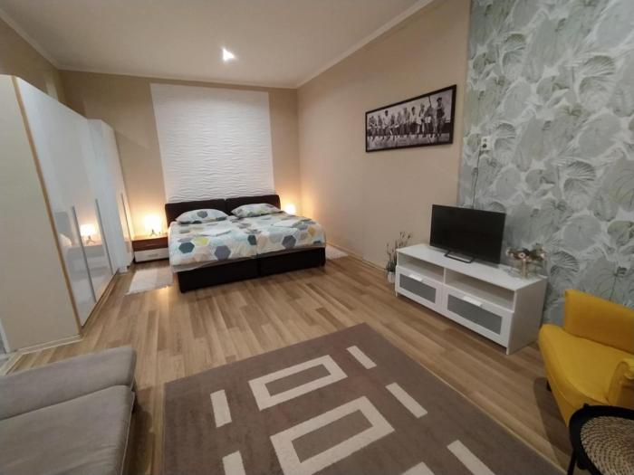 Edina Apartman