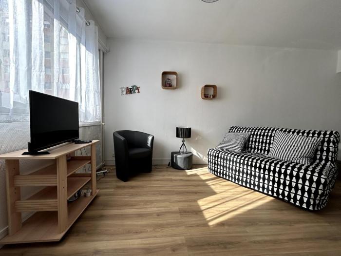 WeHost - Richelieu - Grand studio pour 2 personnes avec parking