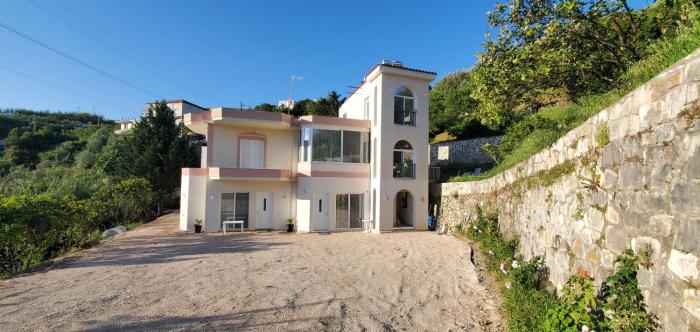 Villa Shelegar