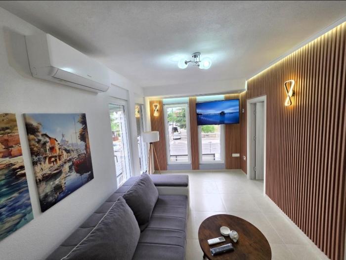 Max Apartment