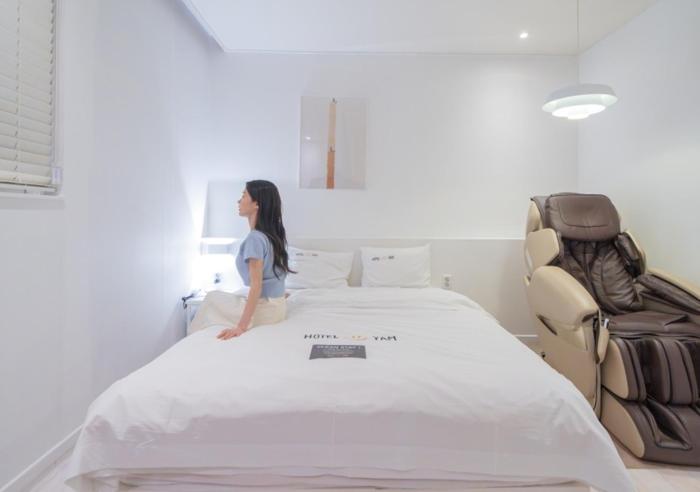 Hotel YAM Yeosu Hakdong
