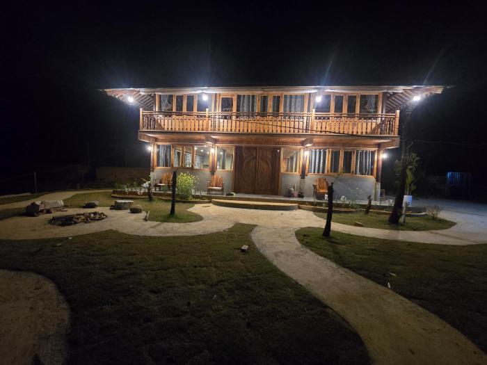 Sapa Hmong Culture Homestay and Trekking tour