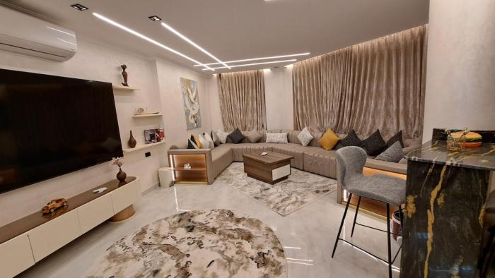 Stylish Apartment Prime Heart of Cairo Location