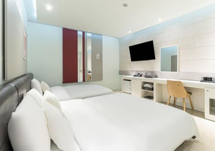 Gimpo Pentastar Hotel
