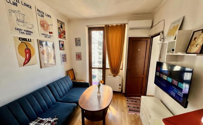 Vake Apartment near Park
